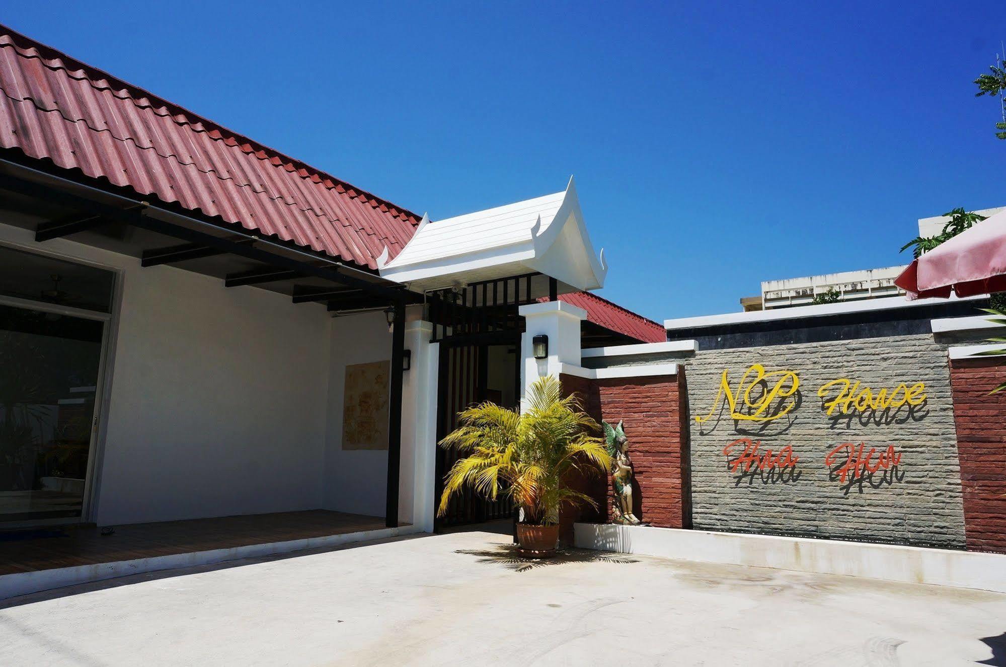 N.P. House Hua Hin Hotel Luaran gambar